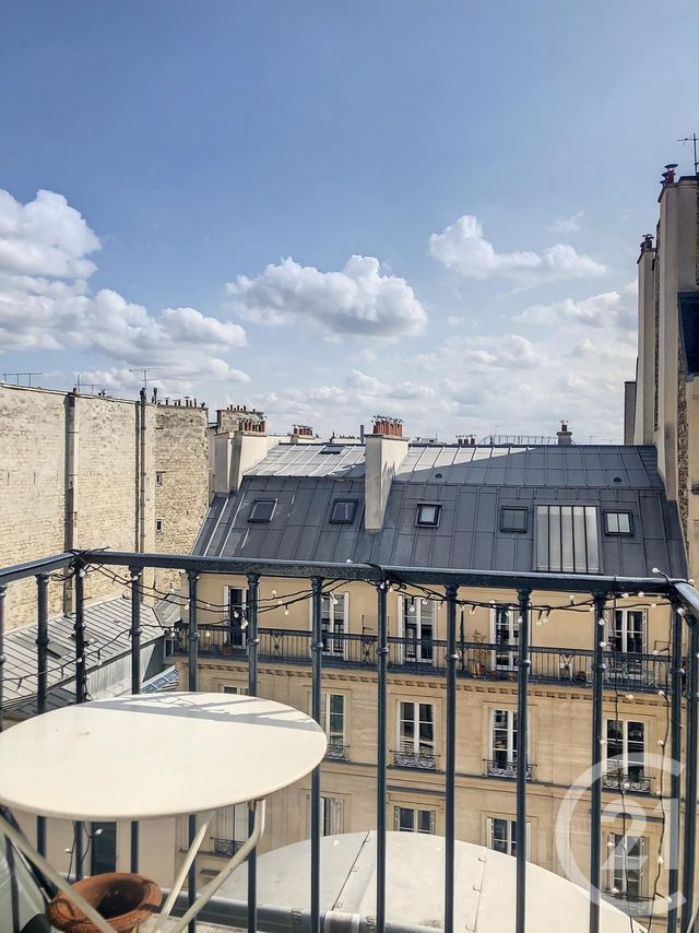  - PARIS - 