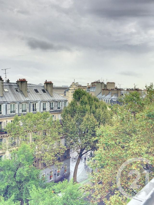  - PARIS - 