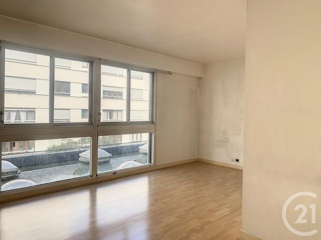 appartement à vendre - 2 pièces - 46.04 m2 - PARIS - 75010 - ILE-DE-FRANCE - Century 21 Magenta La Fayette