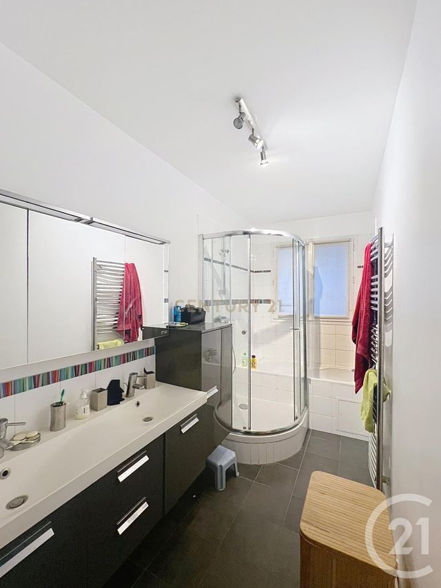 Appartement F5 à vendre - 5 pièces - 136.0 m2 - PARIS - 75010 - ILE-DE-FRANCE - Century 21 Magenta La Fayette