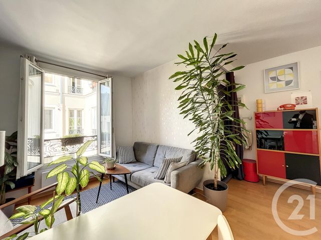 Appartement F2 à vendre - 2 pièces - 34.21 m2 - PARIS - 75020 - ILE-DE-FRANCE - Century 21 Magenta La Fayette
