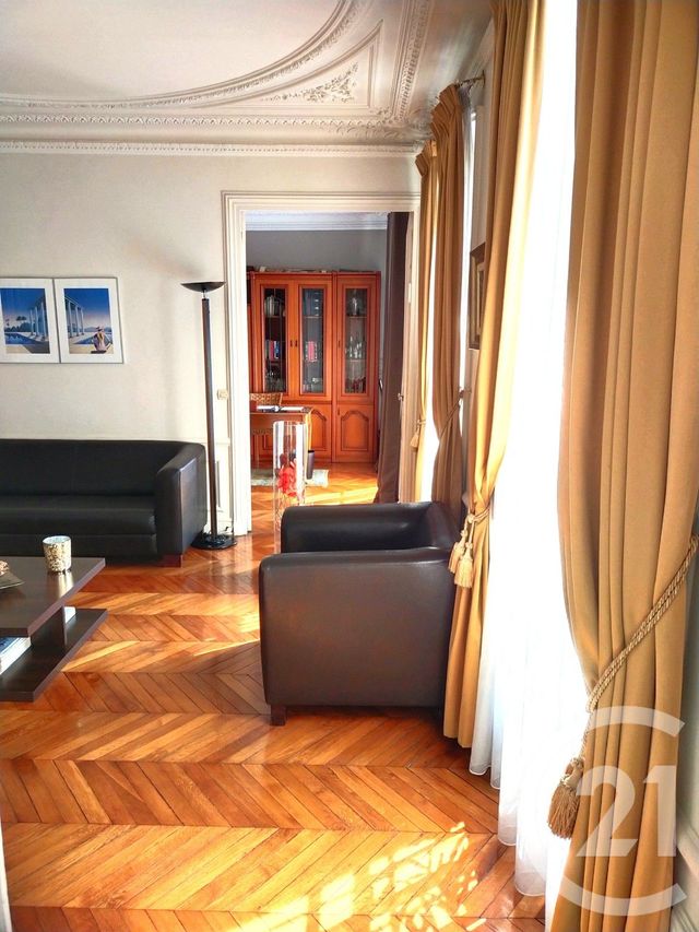 Appartement F5 à vendre - 5 pièces - 99.85 m2 - PARIS - 75010 - ILE-DE-FRANCE - Century 21 Magenta La Fayette