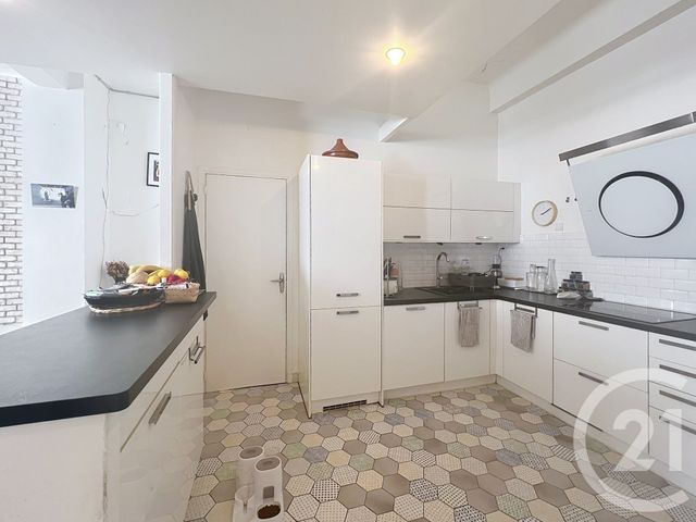 Afficher la photo en grand Appartement Loft à vendre - 6 pièces - 138.0 m2 - PARIS - 75010 - ILE-DE-FRANCE - Century 21 Magenta La Fayette