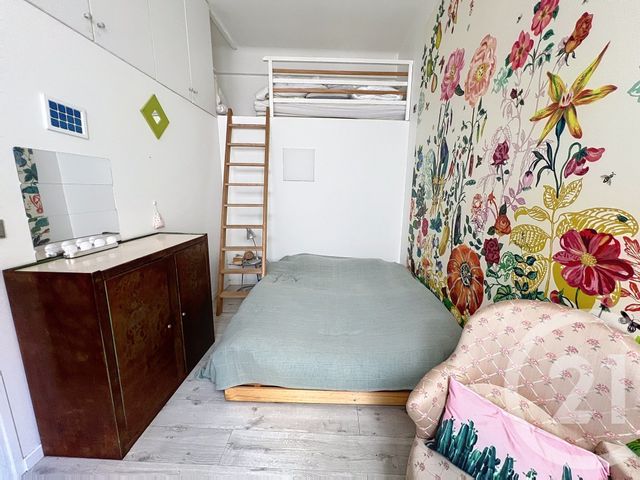 Afficher la photo en grand Appartement Loft à vendre - 6 pièces - 138.0 m2 - PARIS - 75010 - ILE-DE-FRANCE - Century 21 Magenta La Fayette