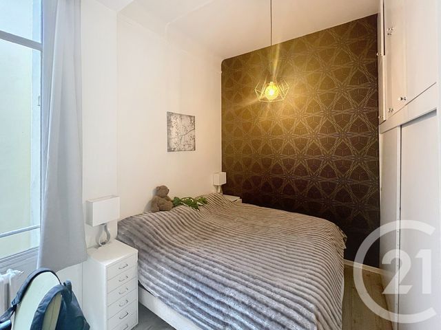 Afficher la photo en grand Appartement Loft à vendre - 6 pièces - 138.0 m2 - PARIS - 75010 - ILE-DE-FRANCE - Century 21 Magenta La Fayette