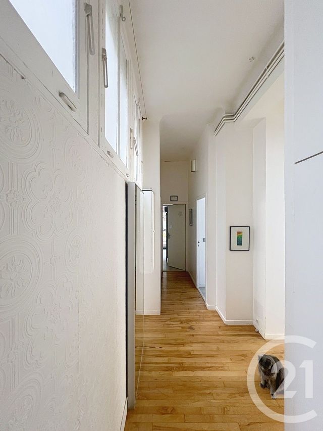 Afficher la photo en grand Appartement Loft à vendre - 6 pièces - 138.0 m2 - PARIS - 75010 - ILE-DE-FRANCE - Century 21 Magenta La Fayette