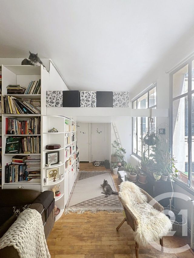 Afficher la photo en grand Appartement Loft à vendre - 6 pièces - 138.0 m2 - PARIS - 75010 - ILE-DE-FRANCE - Century 21 Magenta La Fayette