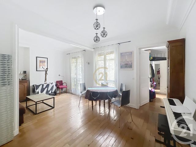 Appartement F2 à vendre - 3 pièces - 54.5 m2 - PARIS - 75010 - ILE-DE-FRANCE - Century 21 Magenta La Fayette