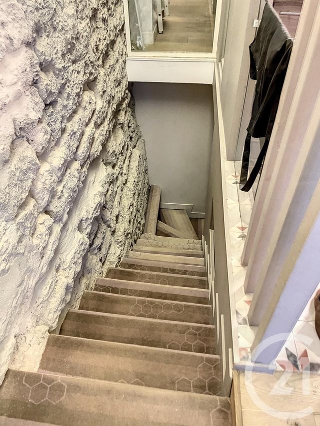 Appartement Duplex à vendre - 4 pièces - 82.0 m2 - PARIS - 75018 - ILE-DE-FRANCE - Century 21 Magenta La Fayette