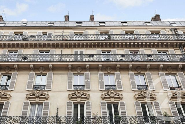 Chambre à vendre - 1 pièce - 7.65 m2 - PARIS - 75010 - ILE-DE-FRANCE - Century 21 Magenta La Fayette