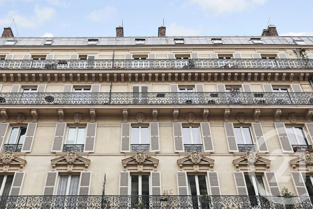 Appartement Chambre à vendre - 1 pièce - 10.4 m2 - PARIS - 75010 - ILE-DE-FRANCE - Century 21 Magenta La Fayette