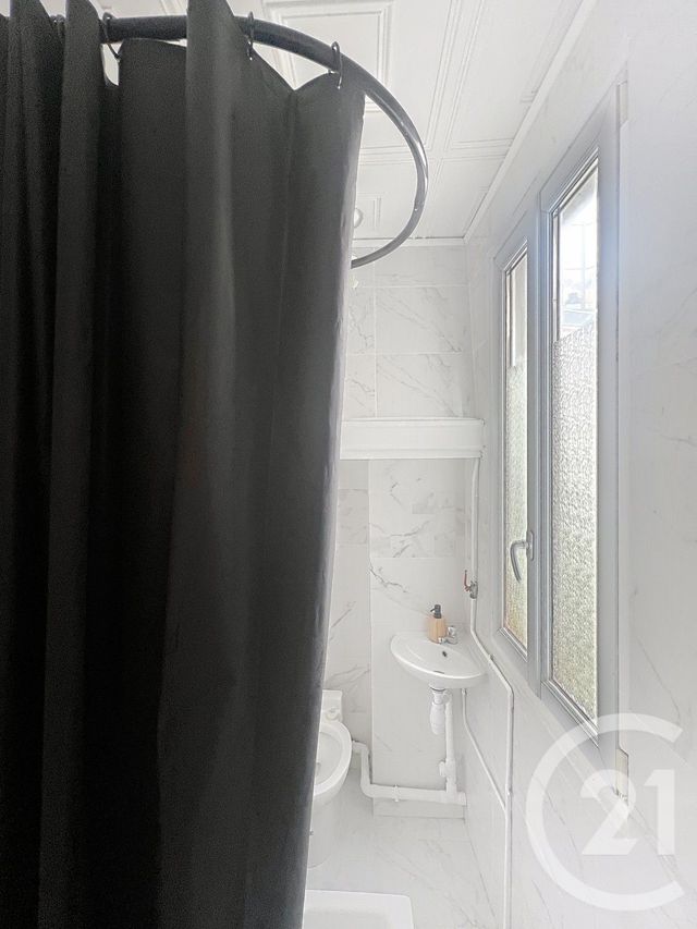 Appartement Studette à vendre - 1 pièce - 14.0 m2 - PARIS - 75010 - ILE-DE-FRANCE - Century 21 Magenta La Fayette