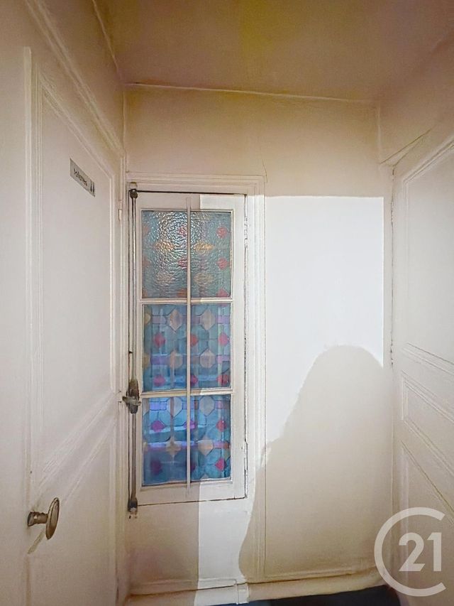 Appartement Local à vendre - 4 pièces - 100.1 m2 - PARIS - 75010 - ILE-DE-FRANCE - Century 21 Magenta La Fayette