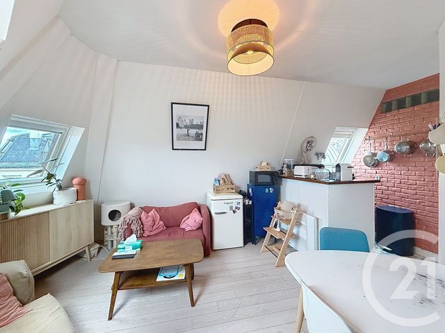 Appartement F3 à vendre - 3 pièces - 50.0 m2 - PARIS - 75010 - ILE-DE-FRANCE - Century 21 Magenta La Fayette