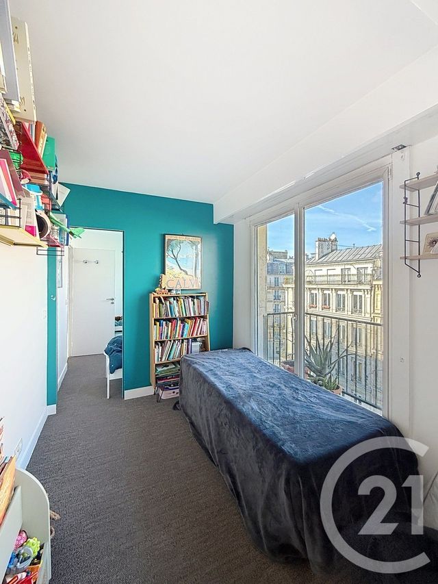 Appartement F3 à vendre - 4 pièces - 64.6 m2 - PARIS - 75010 - ILE-DE-FRANCE - Century 21 Magenta La Fayette