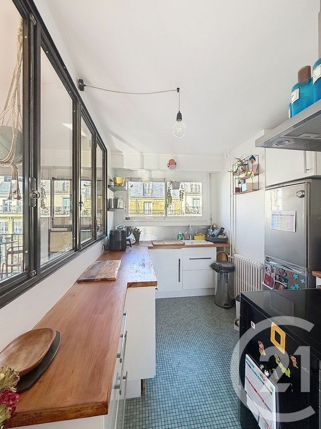 Appartement F3 à vendre - 4 pièces - 64.6 m2 - PARIS - 75010 - ILE-DE-FRANCE - Century 21 Magenta La Fayette