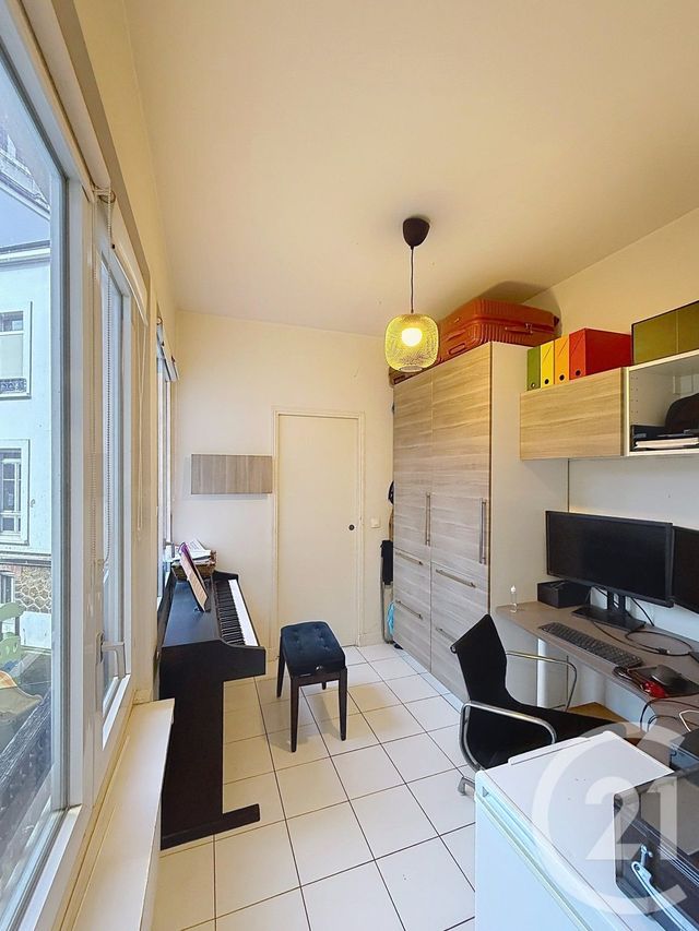 Appartement F5 à vendre - 5 pièces - 101.15 m2 - PARIS - 75010 - ILE-DE-FRANCE - Century 21 Magenta La Fayette