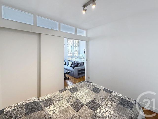 Appartement Studio à vendre - 1 pièce - 28.2 m2 - PARIS - 75002 - ILE-DE-FRANCE - Century 21 Magenta La Fayette