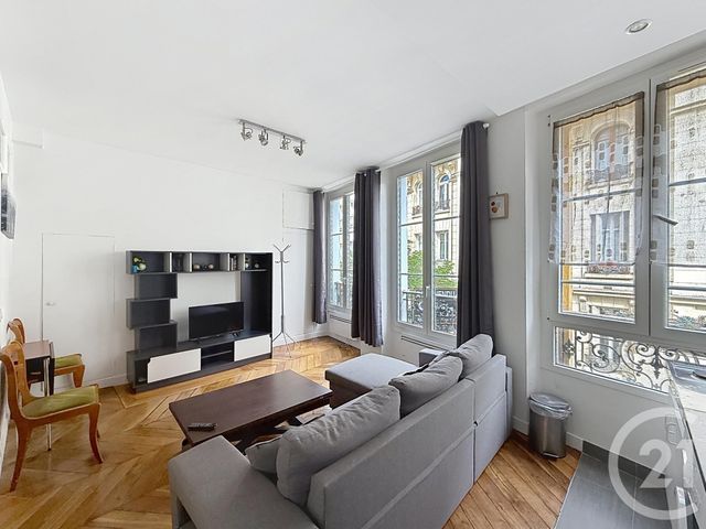 Appartement Studio à vendre - 1 pièce - 28.2 m2 - PARIS - 75002 - ILE-DE-FRANCE - Century 21 Magenta La Fayette