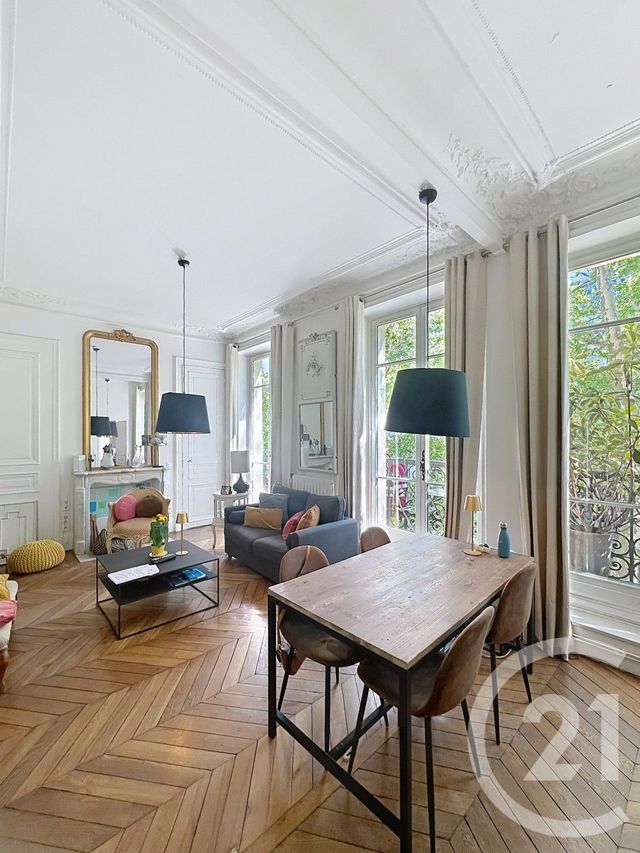 Appartement F3 à vendre - 3 pièces - 74.25 m2 - PARIS - 75010 - ILE-DE-FRANCE - Century 21 Magenta La Fayette