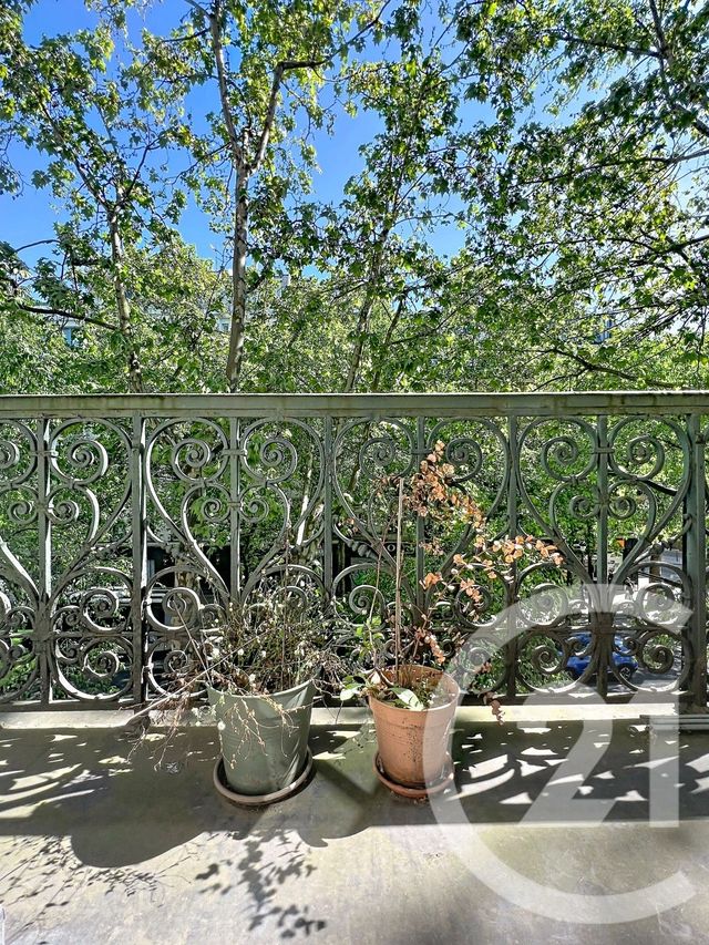 Appartement F3 à vendre - 3 pièces - 74.25 m2 - PARIS - 75010 - ILE-DE-FRANCE - Century 21 Magenta La Fayette