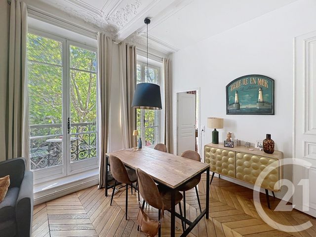Appartement F3 à vendre - 3 pièces - 74.25 m2 - PARIS - 75010 - ILE-DE-FRANCE - Century 21 Magenta La Fayette