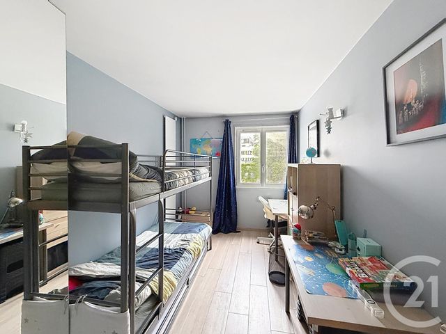 Appartement F6 à vendre - 6 pièces - 115.3 m2 - PARIS - 75019 - ILE-DE-FRANCE - Century 21 Magenta La Fayette