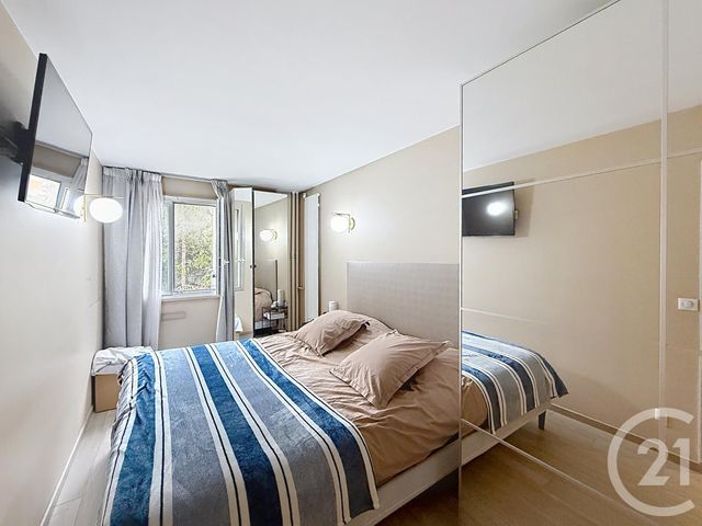 Appartement F6 à vendre - 6 pièces - 115.3 m2 - PARIS - 75019 - ILE-DE-FRANCE - Century 21 Magenta La Fayette