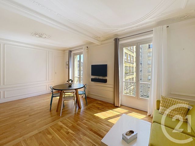 Appartement F2 à louer - 2 pièces - 46.04 m2 - PARIS - 75010 - ILE-DE-FRANCE - Century 21 Magenta La Fayette