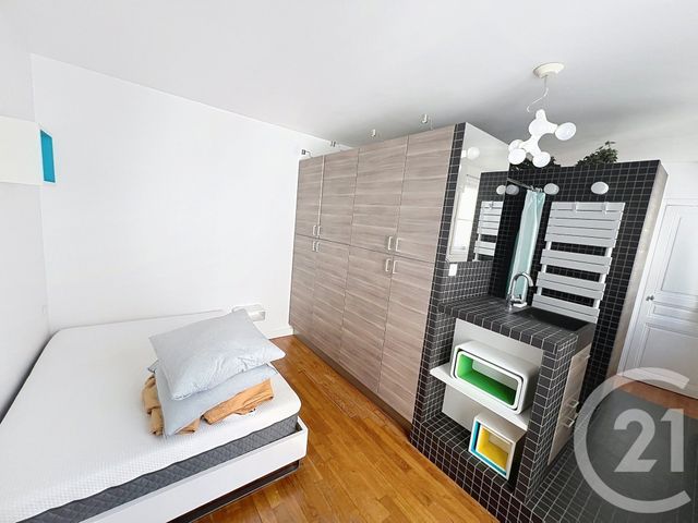 Appartement F2 à louer - 2 pièces - 46.04 m2 - PARIS - 75010 - ILE-DE-FRANCE - Century 21 Magenta La Fayette