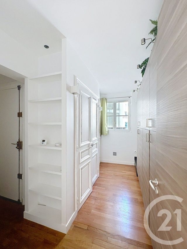 Appartement F2 à louer - 2 pièces - 46.04 m2 - PARIS - 75010 - ILE-DE-FRANCE - Century 21 Magenta La Fayette