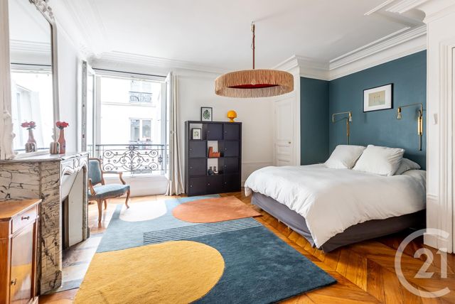 Appartement F4 à vendre - 4 pièces - 122.0 m2 - PARIS - 75009 - ILE-DE-FRANCE - Century 21 Magenta La Fayette