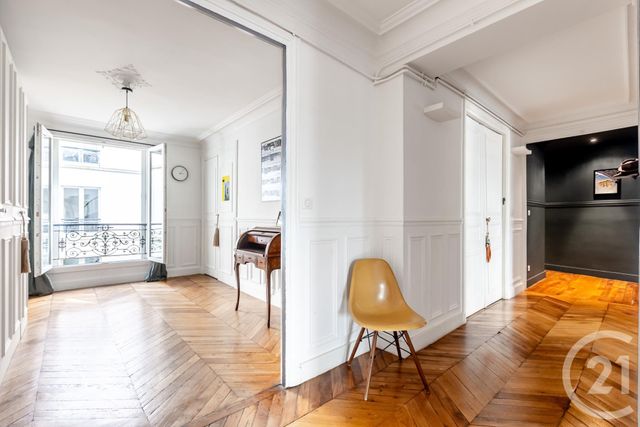 Appartement F4 à vendre - 4 pièces - 122.0 m2 - PARIS - 75009 - ILE-DE-FRANCE - Century 21 Magenta La Fayette