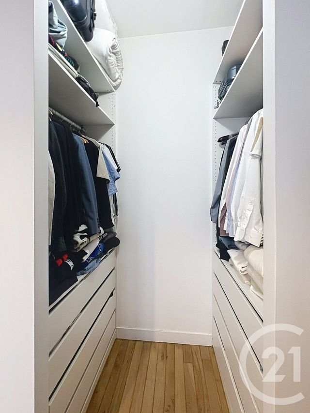Appartement F4 à vendre - 4 pièces - 86.1 m2 - PARIS - 75010 - ILE-DE-FRANCE - Century 21 Magenta La Fayette