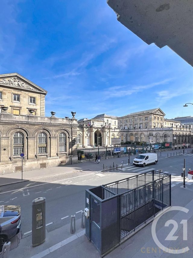 Appartement T5 à vendre - 5 pièces - 81.45 m2 - PARIS - 75010 - ILE-DE-FRANCE - Century 21 Magenta La Fayette
