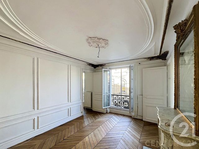 Appartement T5 à vendre - 5 pièces - 81.45 m2 - PARIS - 75010 - ILE-DE-FRANCE - Century 21 Magenta La Fayette