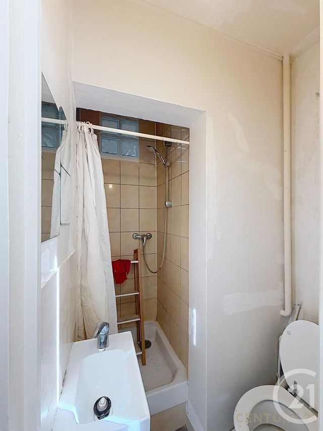 Appartement T1 à vendre - 1 pièce - 16.1 m2 - PARIS - 75020 - ILE-DE-FRANCE - Century 21 Magenta La Fayette