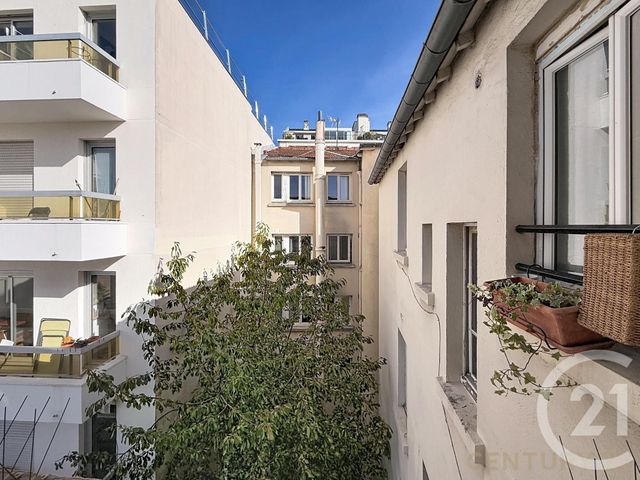 Appartement T1 à vendre - 1 pièce - 16.1 m2 - PARIS - 75020 - ILE-DE-FRANCE - Century 21 Magenta La Fayette