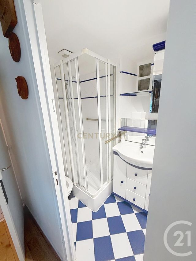 Appartement F2 à louer - 2 pièces - 41.05 m2 - PARIS - 75010 - ILE-DE-FRANCE - Century 21 Magenta La Fayette